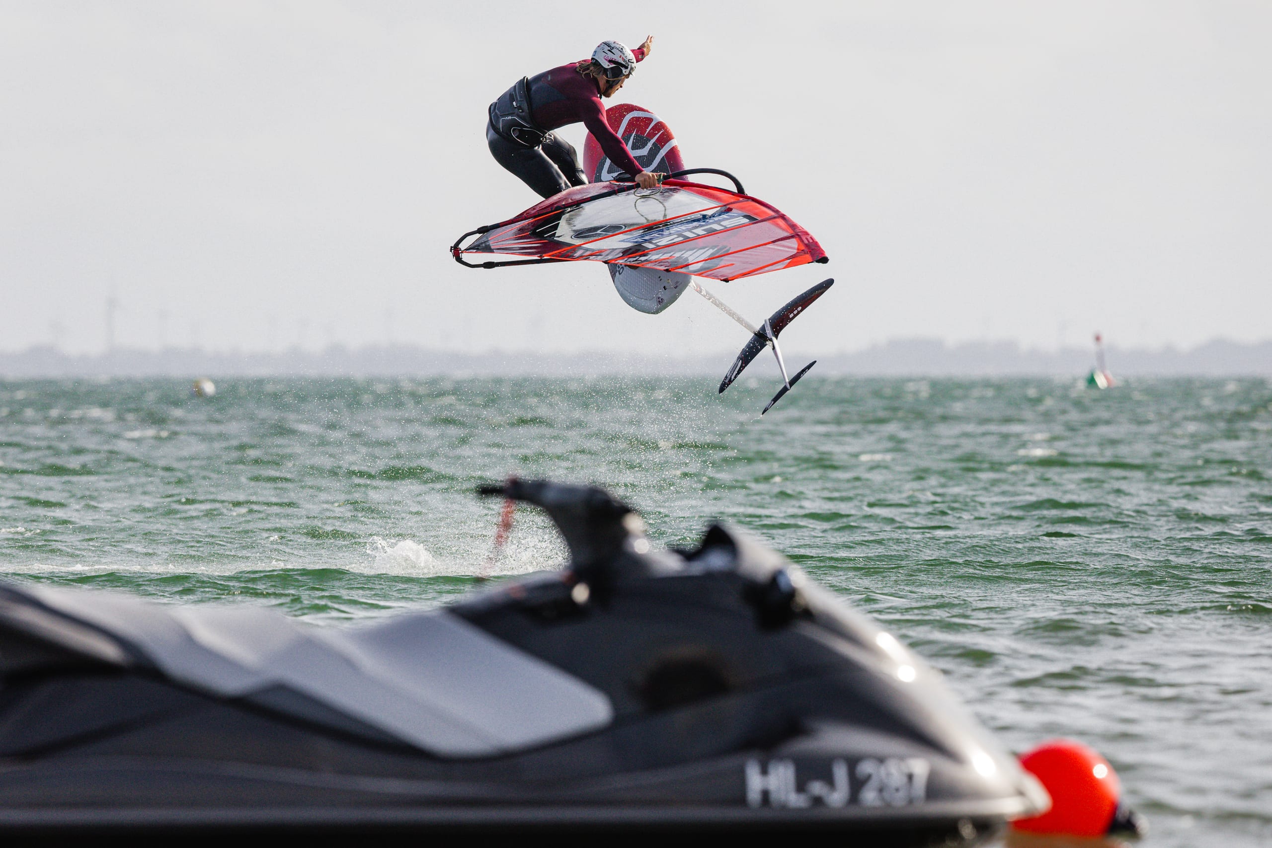 German Freestyle Battles — Contest, Finne. Windsurffreestyle. Surfers judge surfers.